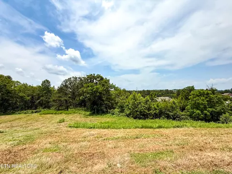 lot16 Forest Creek Pkwy, Oak Ridge, TN 37830