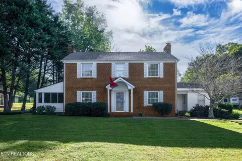 108 Naueda Dr, Knoxville, TN 37912