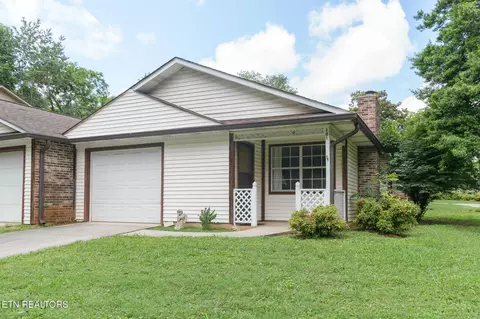 101 Wilson Ave, Maryville, TN 37803