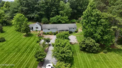 7903 Lett Rd, Corryton, TN 37721