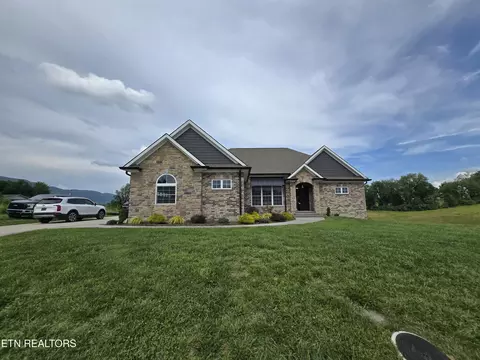 174 Kent Rd, Harrogate, TN 37752