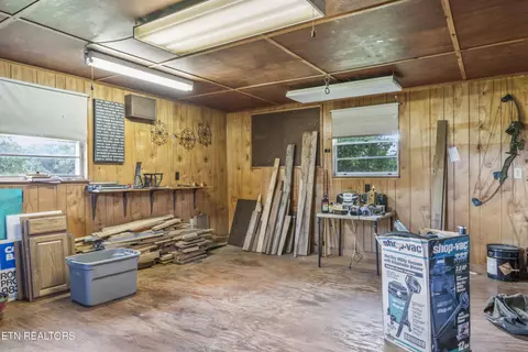 7518 Clapps Chapel Rd, Corryton, TN 37721 photo 17