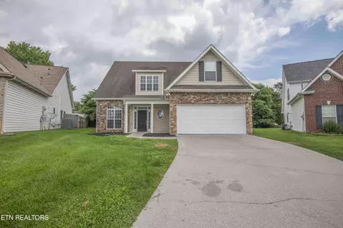 7120 Presidential Ln, Knoxville, TN 37931