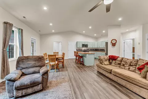 263 Mountain View Cir, Ocoee, TN 37361 photo 7