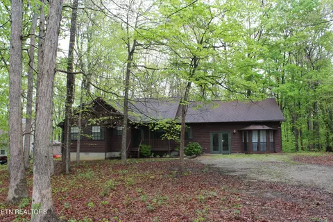 108 Laurel Dr, Jamestown, TN 38556
