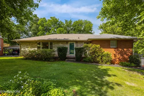500 Cardinal St, Maryville, TN 37803