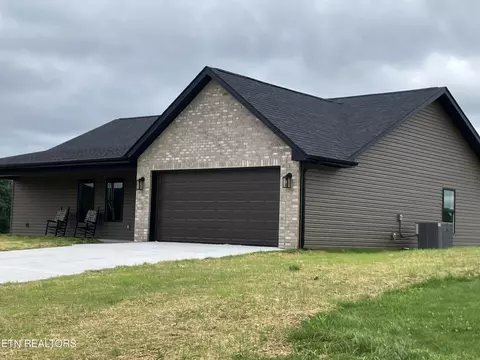 180 Sparks Landing Rd, Maynardville, TN 37807
