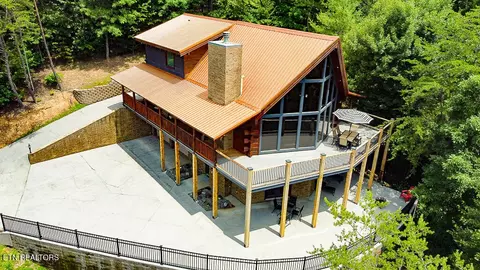 1964 Goose Gap Rd, Sevierville, TN 37876