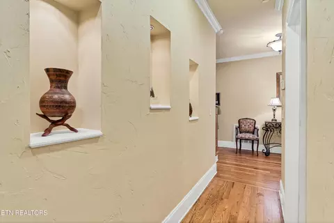 Entry Way - 453 Mount John Loop, Townsend, TN 37882 photo 3 of 6