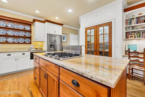 Kitchen - 453 Mount John Loop, Townsend, TN 37882 photo 1 of 5