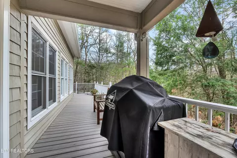 Exterior - 453 Mount John Loop, Townsend, TN 37882 photo 7 of 10