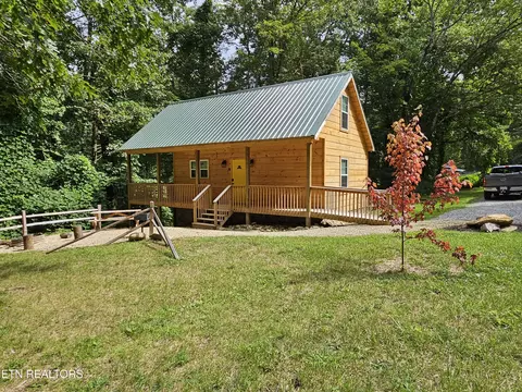 4821-4823 Hooper Highway 4821-4823 Hwy, Cosby, TN 37722