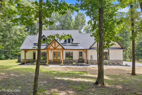 510 Temple Rd, Seymour, TN 37865