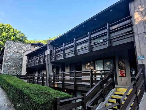 1081 Cove Rd #623, Sevierville, TN 37876