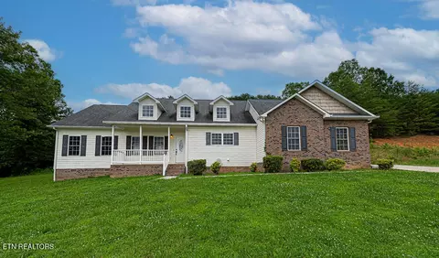 200 W Park Cir, Decatur, TN 37322