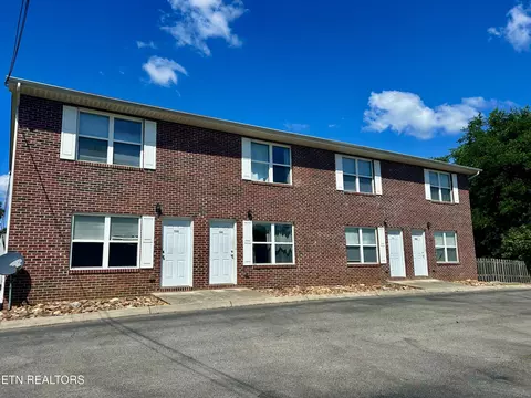 1582 Meadow Springs Dr, Jefferson City, TN 37760