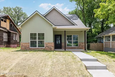 2724 E 5th Ave, Knoxville, TN 37914