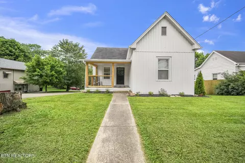 1922 Cecil Ave, Knoxville, TN 37917