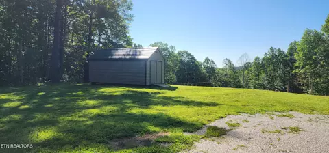 Exterior - 1955 Terry Rd, Oneida, TN 37841 photo 3 of 3