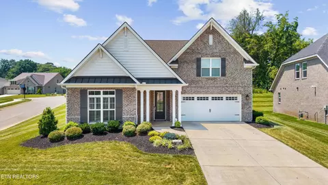 12845 Scarlet Sage Dr, Farragut, TN 37934