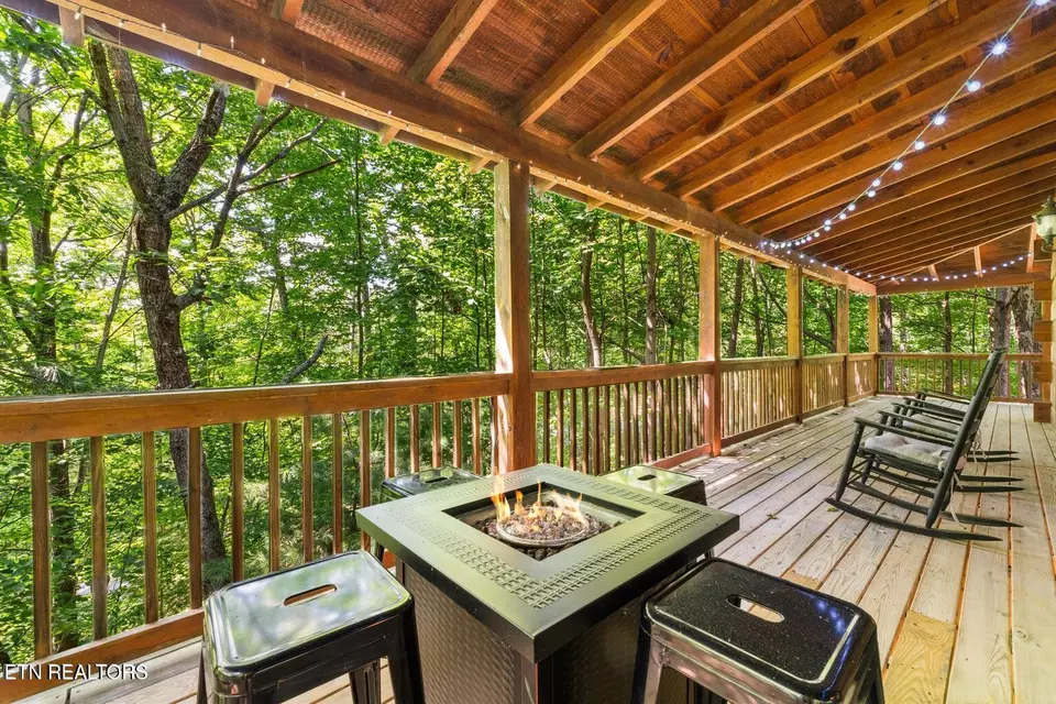 Exterior - 2217 Red Bud Rd, Sevierville, TN 37876 photo 2 of 6