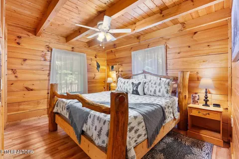 Bedroom - 2217 Red Bud Rd, Sevierville, TN 37876 photo 1 of 9