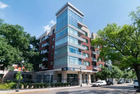 333 W Depot Ave #208, Knoxville, TN 37917