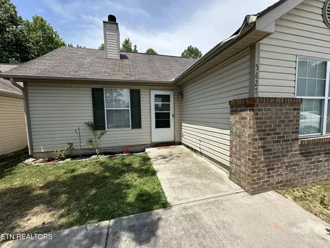 5627 Kalispell Way, Knoxville, TN 37924