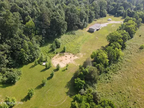 2280 Interstate Ln, Loudon, TN 37774