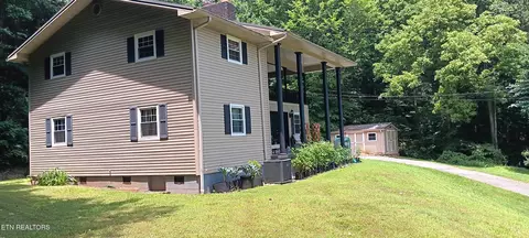 5412 E Lamar Alex Pkwy, Walland, TN 37886
