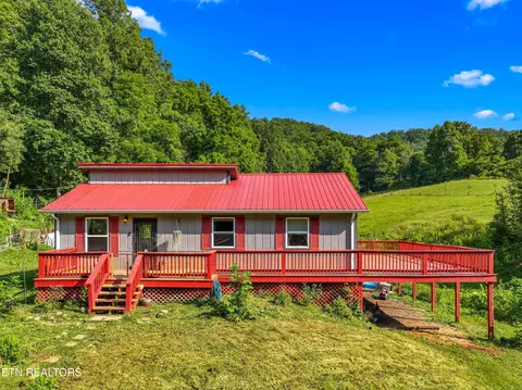 1446 War Valley Rd, Rogersville, TN 37857