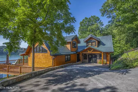 115 Big Bend Pt, Sharps Chapel, TN 37866