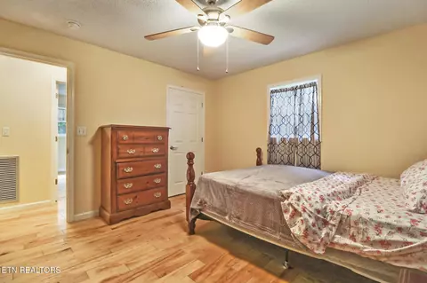 Bedroom - 903 Riverchase Tr, Clarkrange, TN 38553 photo 6 of 6
