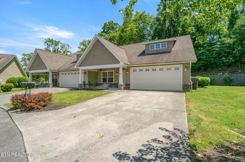 311 Meriwether Way, Pigeon Forge, TN 37863