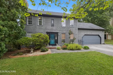 1800 Lincolnshire Dr, Knoxville, TN 37922