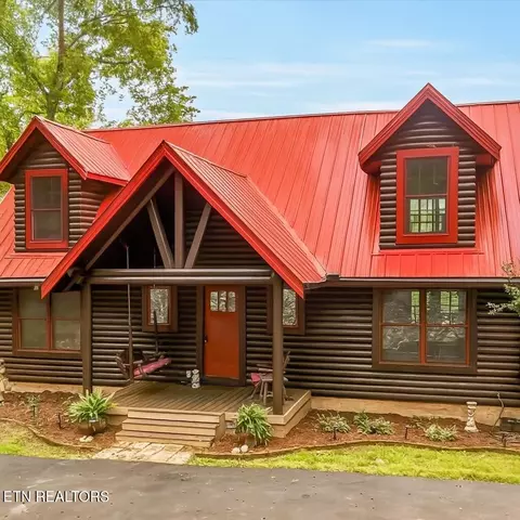 706 E Muskogee Dr, Mooresburg, TN 37811