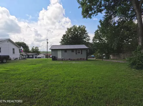 Exterior - 9 Sharp Rd, Athens, TN 37303 photo 2 of 4