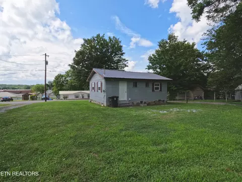 Exterior - 9 Sharp Rd, Athens, TN 37303 photo 1 of 4