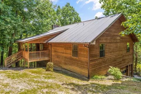 2259 Spence Mountain Loop Loop, Sevierville, TN 37876
