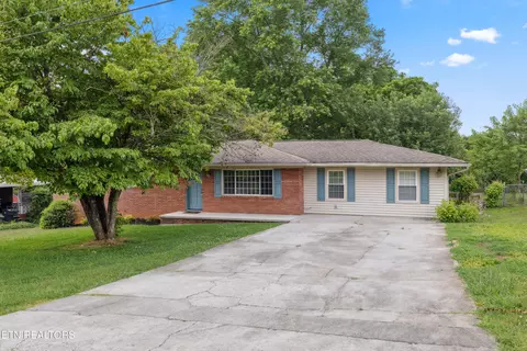 465 Marie St, Talbott, TN 37877