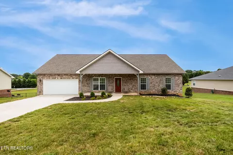 5006 Morganton Rd, Greenback, TN 37742