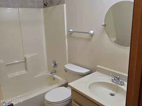 7329 Sweetbriar Dr, Talbott, TN 37877 photo 6