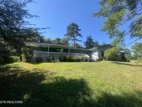1705 W Brushy Valley Dr, Powell, TN 37849