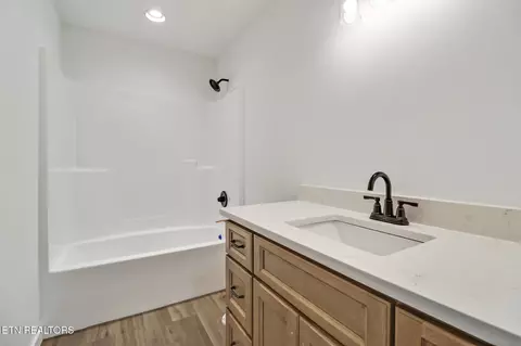 817 Hack Beaty Rd, Grimsley, TN 38565 photo 17
