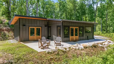 11325 New Highway 68, Tellico Plains, TN 37385