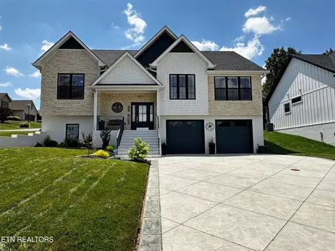 276 Lochmere Dr, Morristown, TN 37814