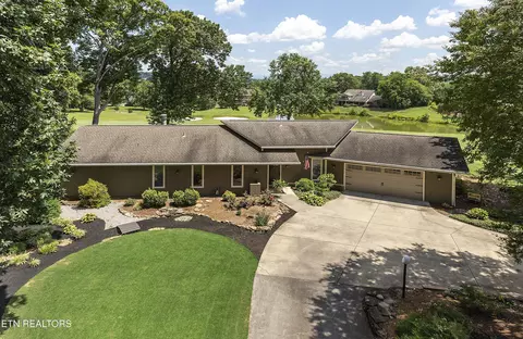 208 Baltusrol Rd, Knoxville, TN 37934