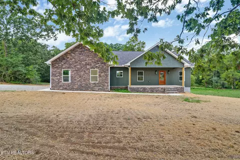 250 Old Grimsley Ct, Grimsley, TN 38565