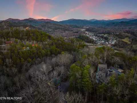 View/Area - 1040 Laurel Rd, Townsend, TN 37882 photo 1 of 1