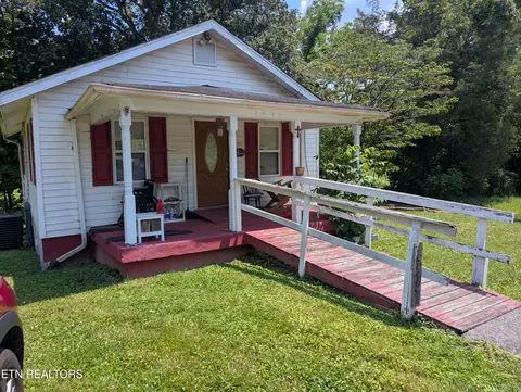 2404 Lake City Highway Hwy, Clinton, TN 37716